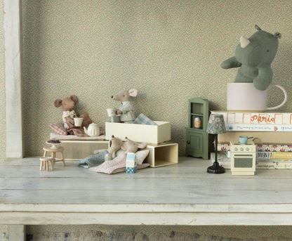 Big Brother Mouse in Matchbox - Maileg