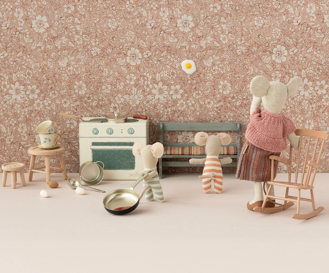 Triplets, Baby Mice in Matchbox - Classic