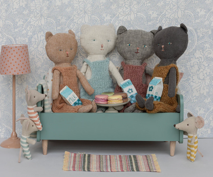 Triplets, Baby Mice in Matchbox - Classic
